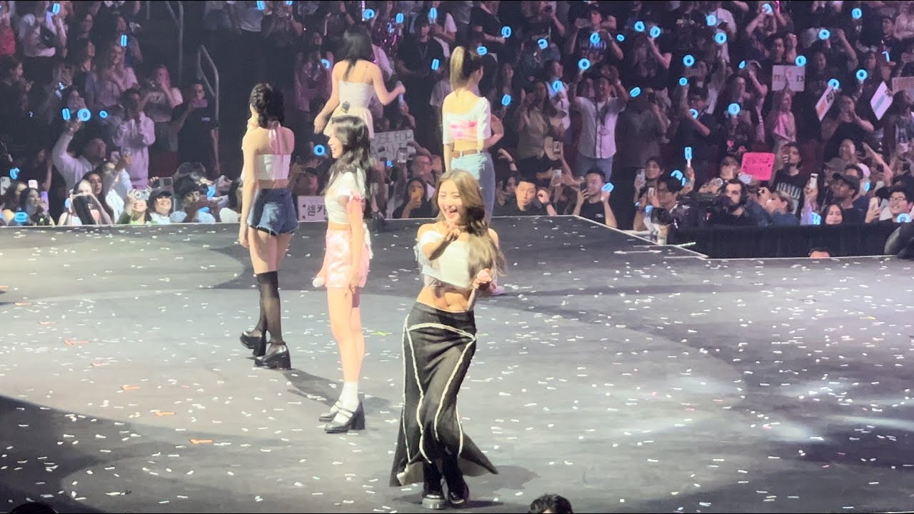 TWICE 5th World Tour 'Ready To Be' in Houston Day1　Encore『Missing U』『TT』
