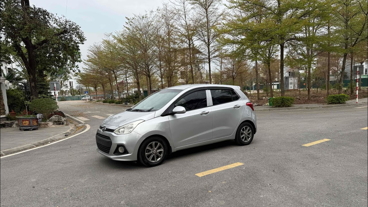 🚘huyndai i10 bản đủ số sàn zin ko lỗi ko khoan giá yêu ae quan tâm lh 📲0913660299
