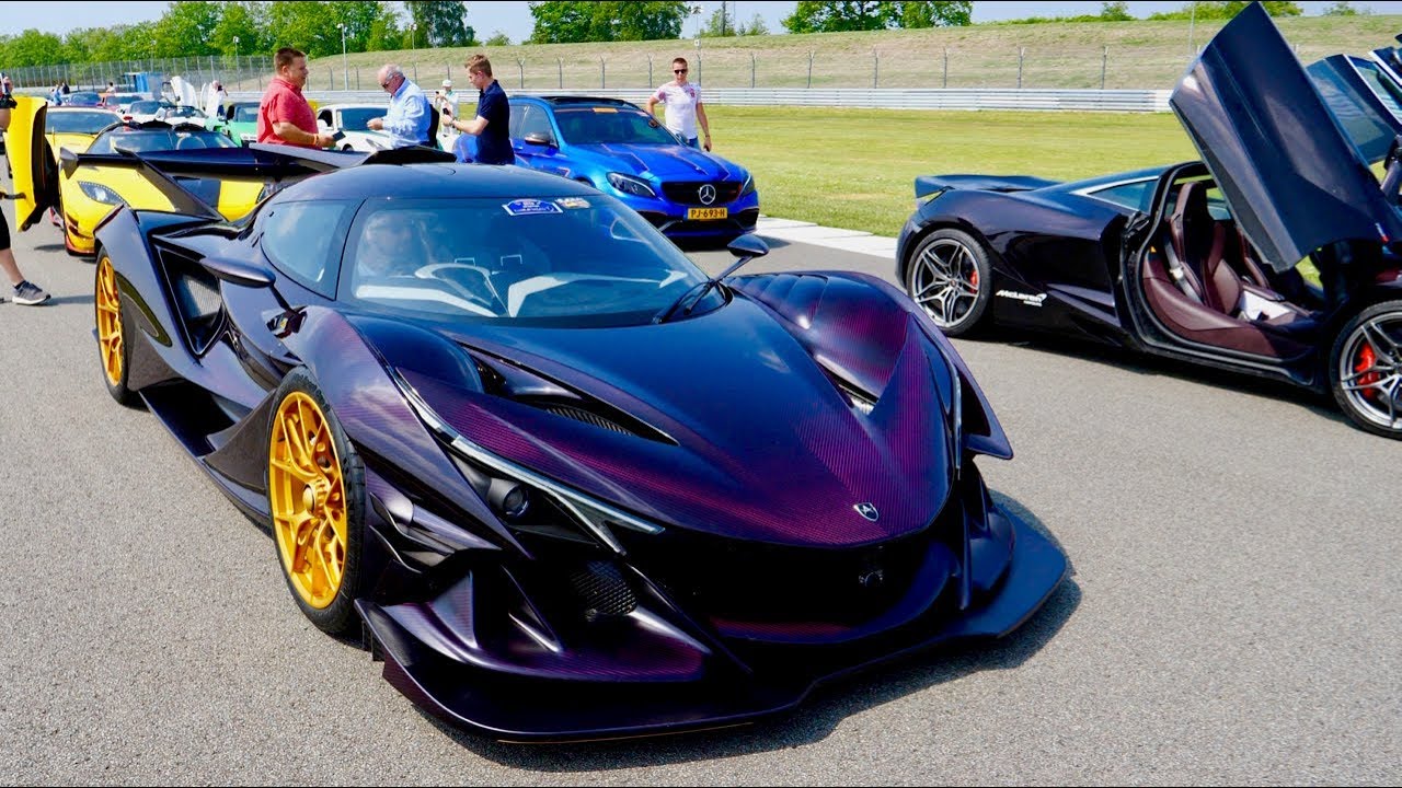 Met de AMG racen tegen HYPERcars! (en een mededeling!)
