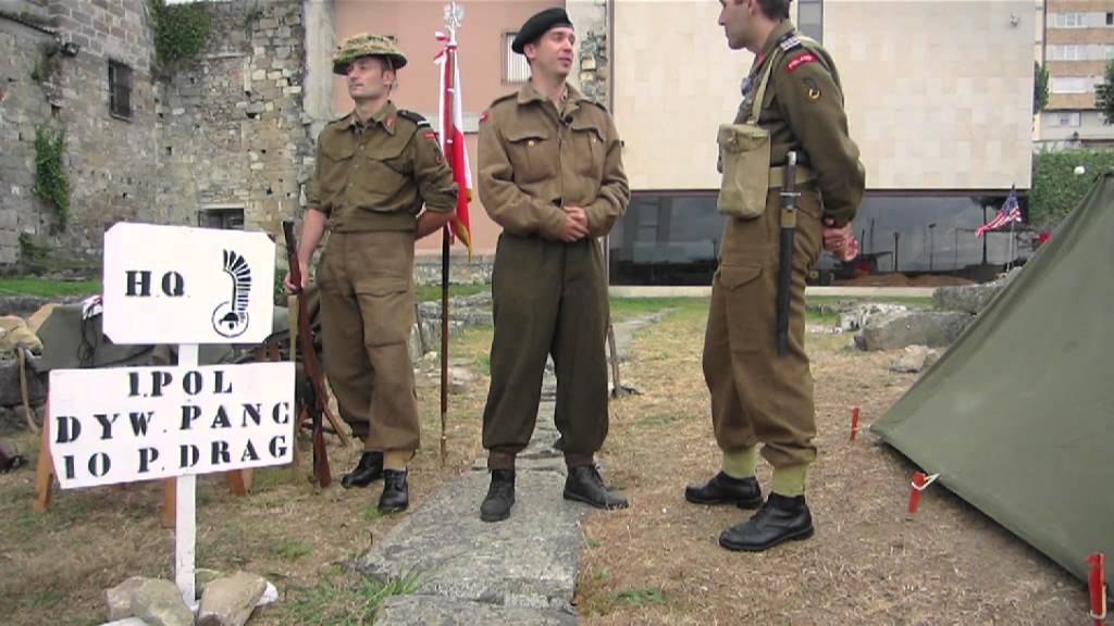 RECREACIÓN HISTÓRICA en Coruña - ARIETE 1/2