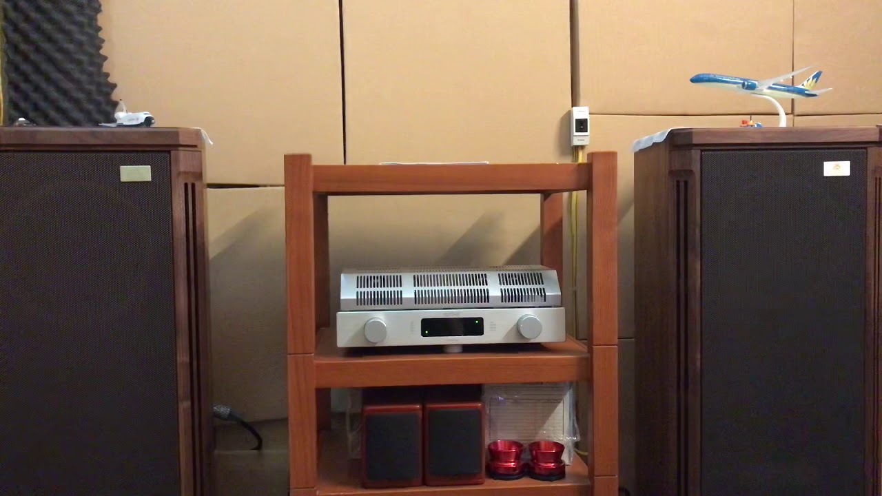 Em đã về chưa - Danh ca Giao Linh (Tannoy Turnberry GR)