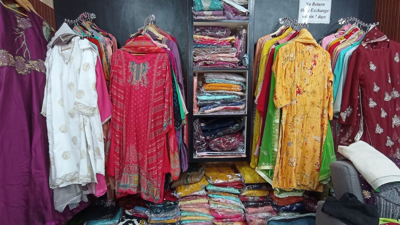 Dhamakedaar sale!! 1000!1000!! Sale valid till 20 jan. Pure suits, Ghararas, lehengas and much more!