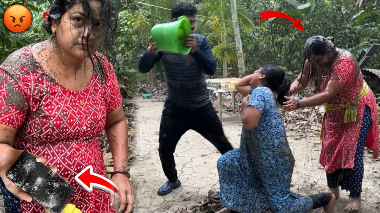 ভয়ঙ্কর প্রতিশোধ 🥵 প্রীতি বৌদি রেগে মোবাইল ভেঙে ফেললো 🤯 Prank on Whole Family