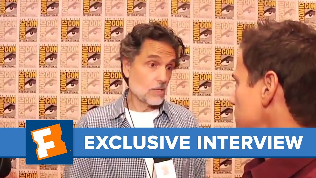 Fright Night - Chris Sarandon Comic-Con 2011 Exclusive Interview | Comic Con | FandangoMovies