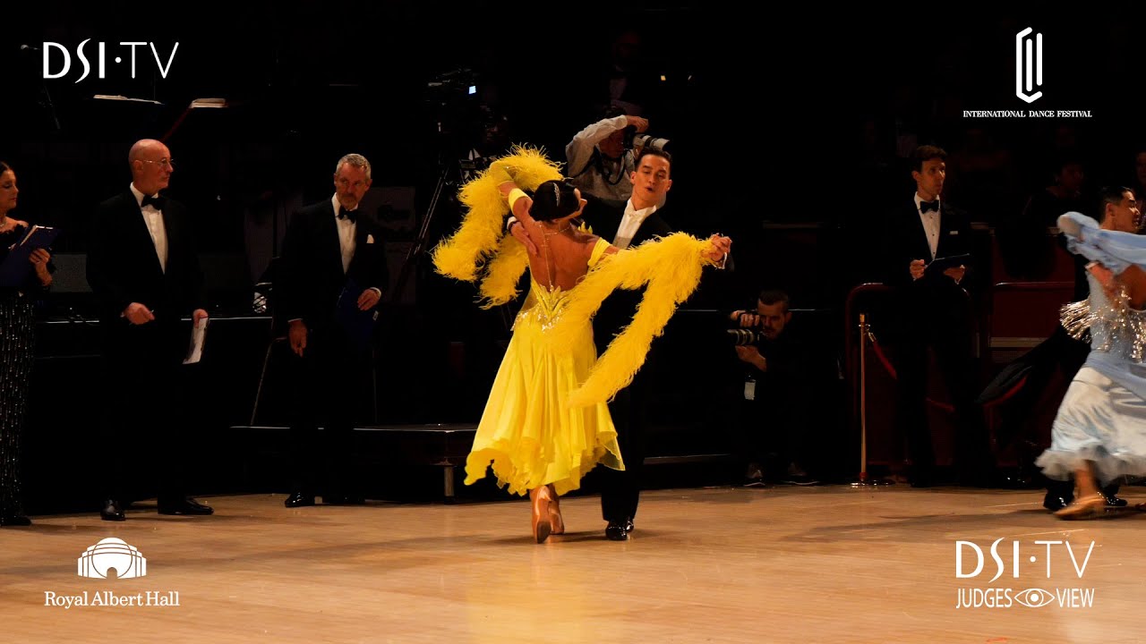 Michal & Sandra Foxtrot