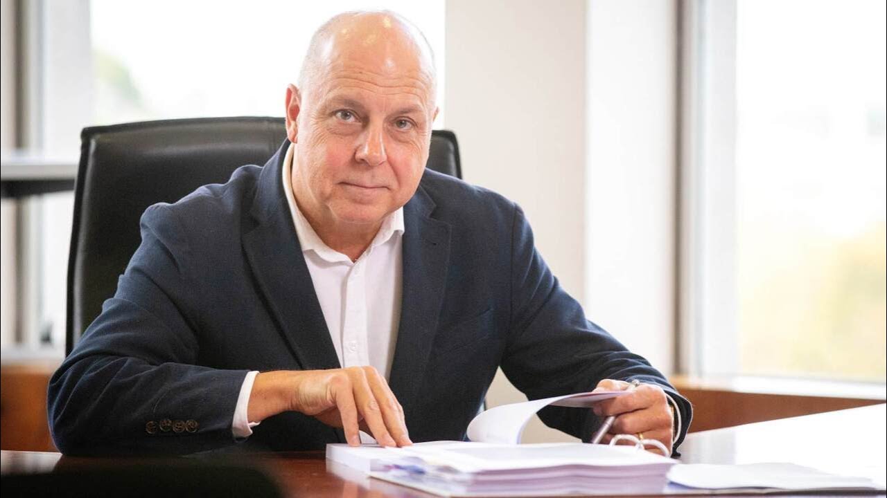 Tim Pallas threatens to expand vacant residential land taxes to regional Victoria