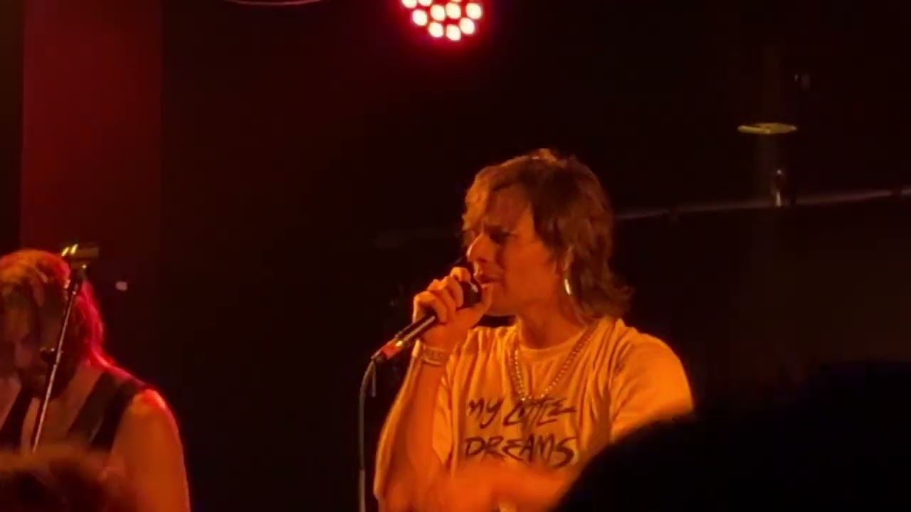 Closure in Moscow - Don Juan Triumphant