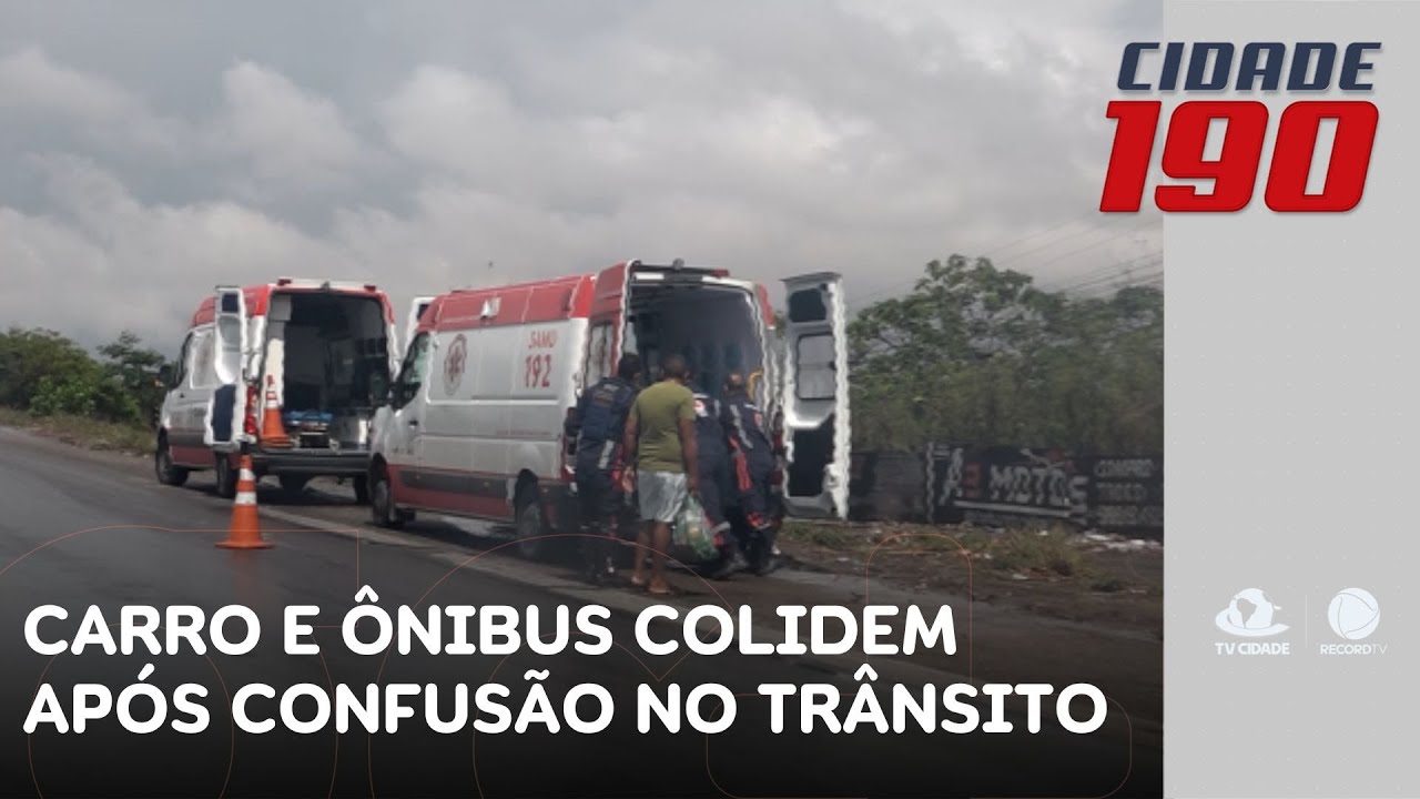 Carro e ônibus colidem após confusão no trânsito por semáforo quebrado | Cidade 190