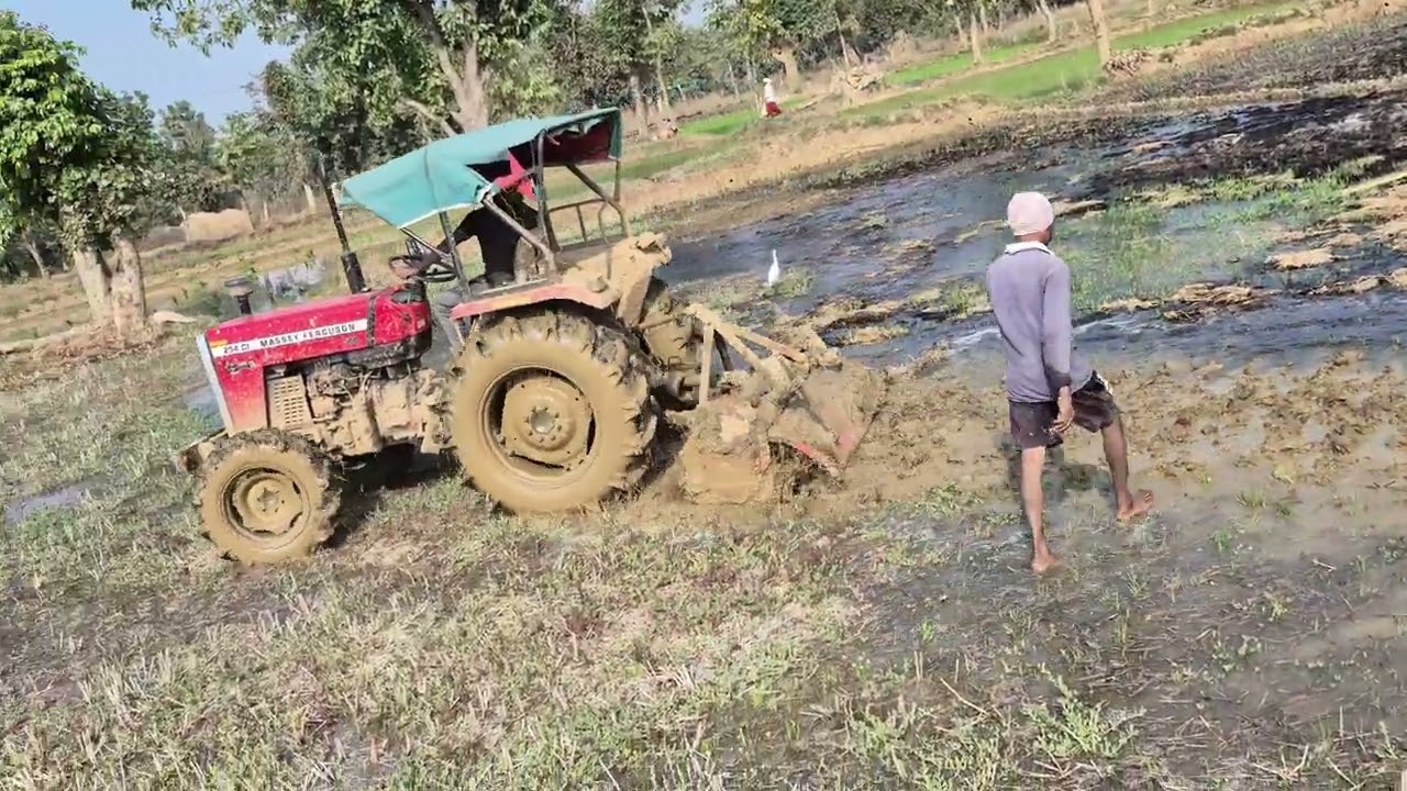 Massy 4x4 Tractor with rotary farming