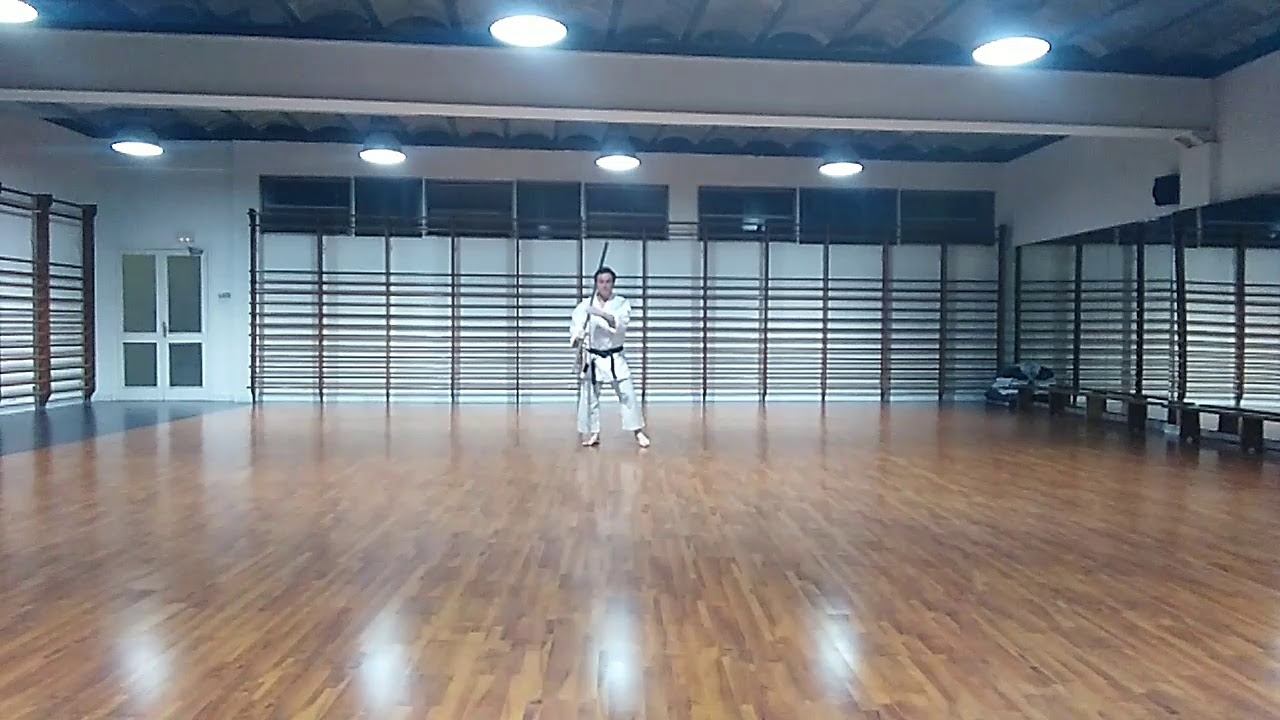 Tsuken akachu no eku