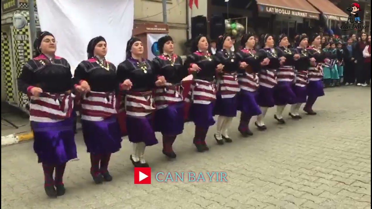 Tonyanın Kurtuluşu Etkinliği Kız Ekip Horonu / Kemençe Ayhan Oğuz 