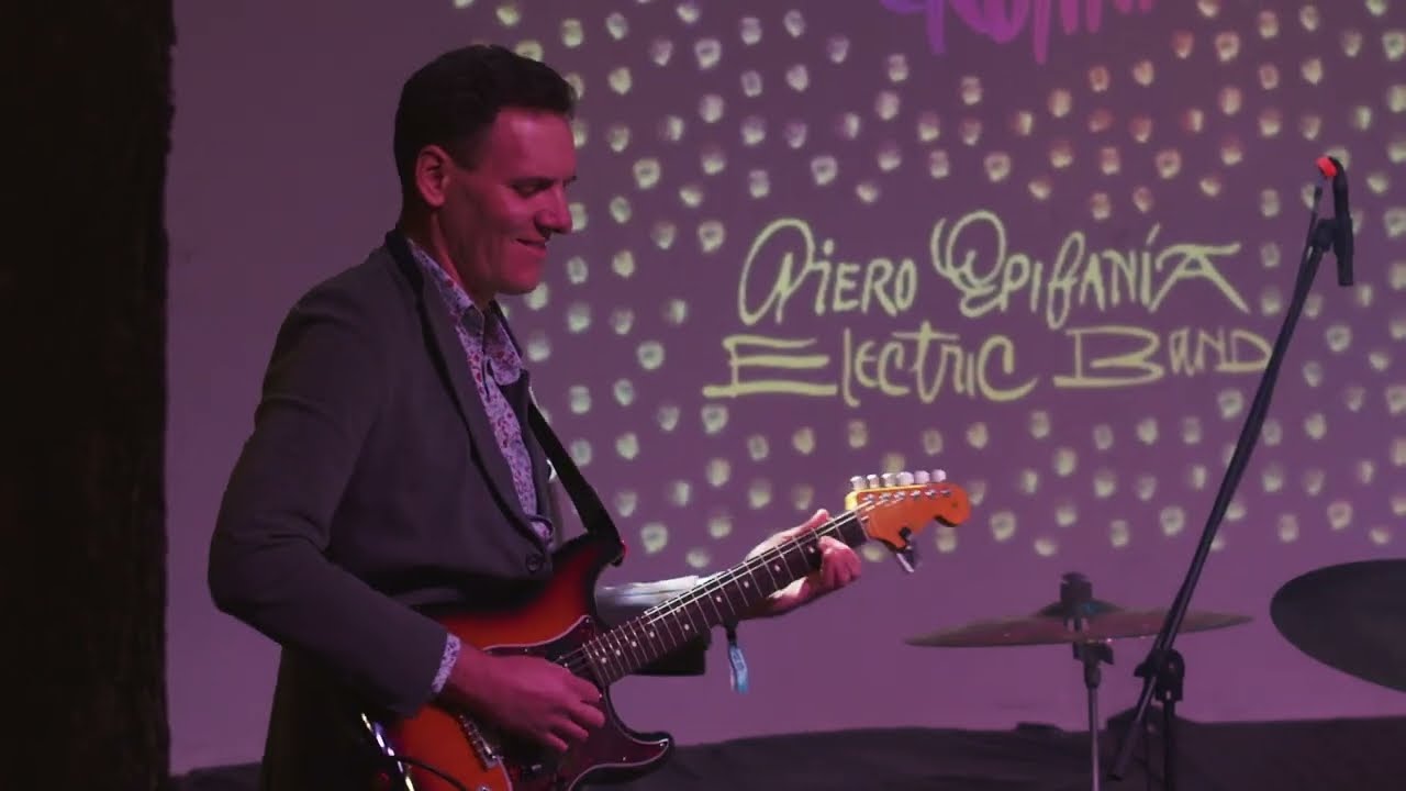 Piero Epifania Electric Band - Peruka (Live)
