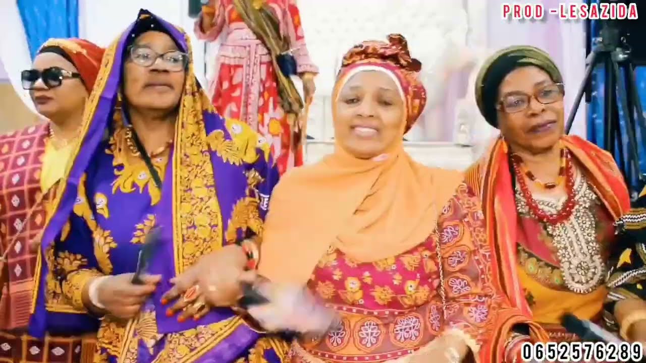 OUKOUMBI BAC ET MOINA AMINA/MARSEILLE
