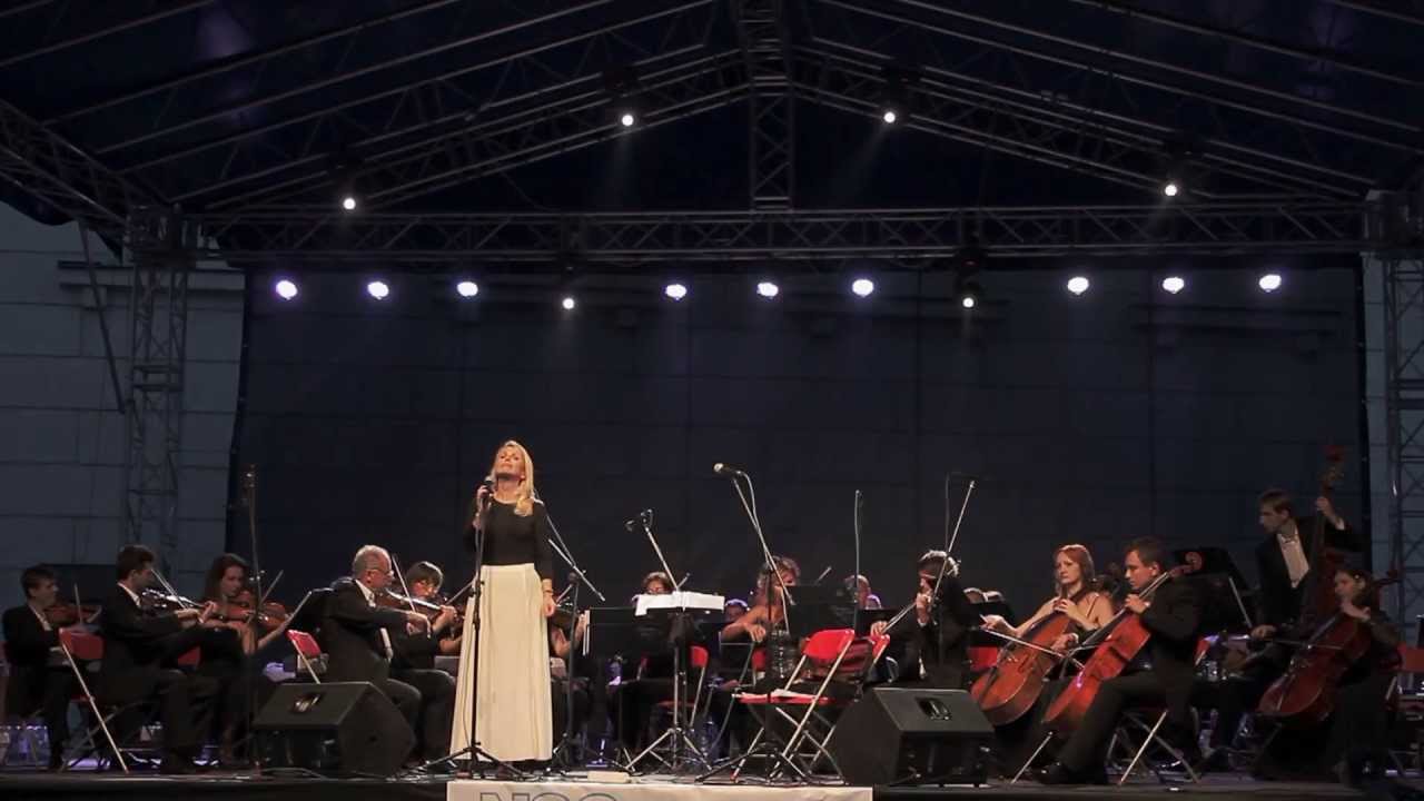 Avip Group  - Krzesimir Dębski & Anna Jurksztowicz
