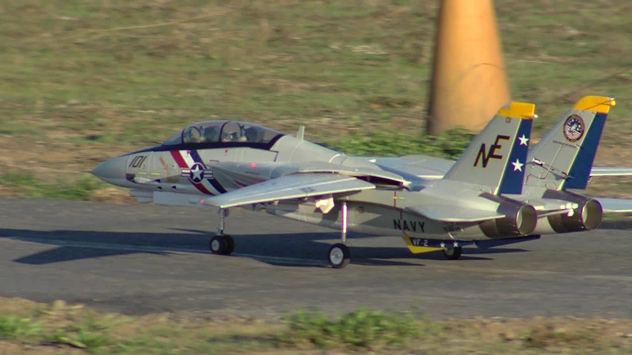 Bobs FreeWing F-14 Slow flight at SCCMAS