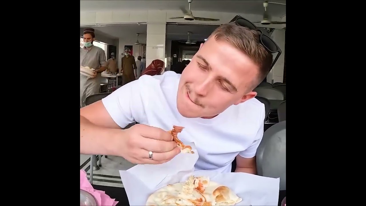 The BEST Nihari in Karachi Pakistan ONLY