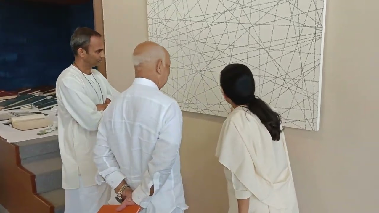 Dr Somaraju Garu Gvp Secretary visit to Vedanta Academy,