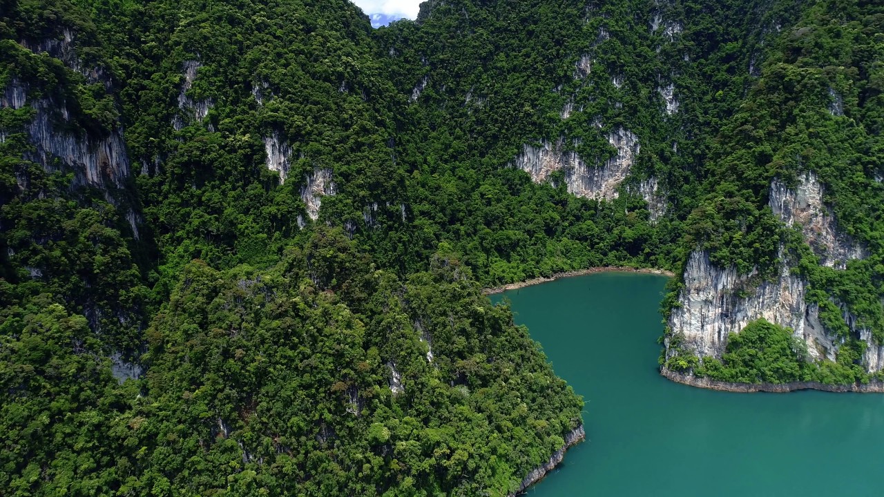 Cheow Lan Dam (Ratchaprapha Dam) Scene 1