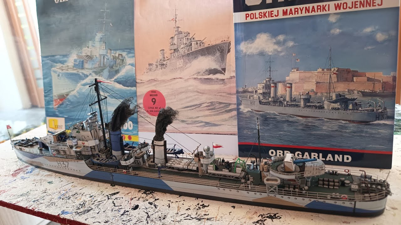 Niszczyciel ORP GARLAND H37 skończony Model Kartonowy wydawnictwa Quest skala 1:200