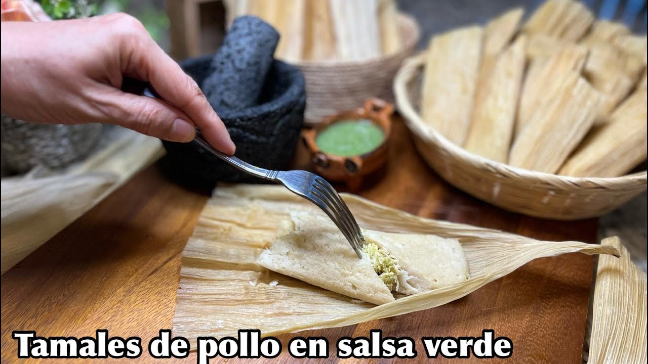 TAMALES DE POLLO EN SALSA VERDE