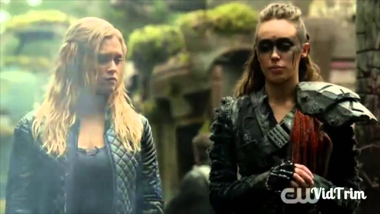 Lexa and Clarke- Halo