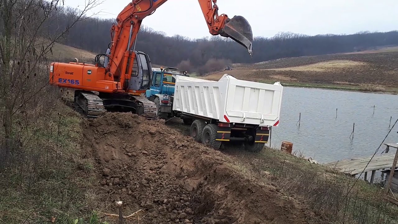хтз и Hitachi ex165