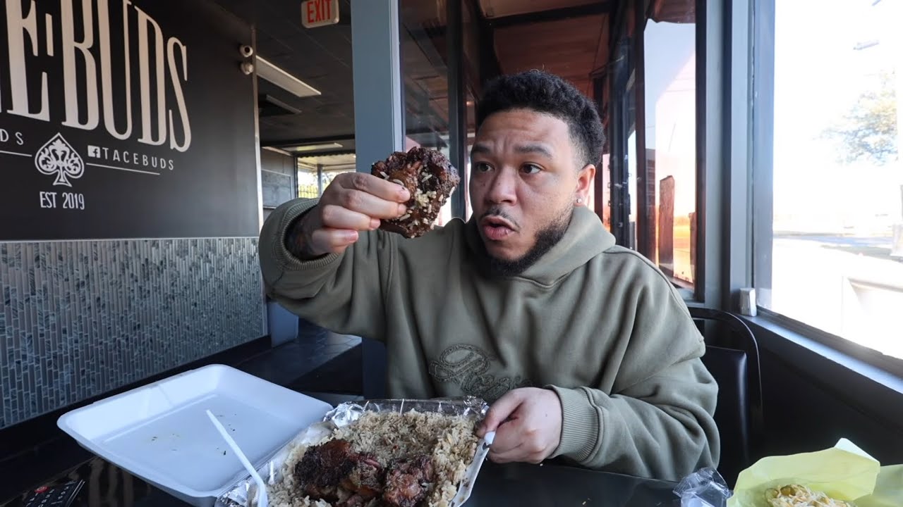 Trying the BIGGEST ox tails in DALLAS Texas