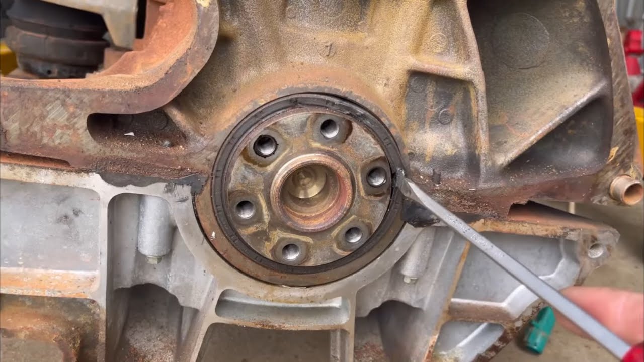 Barra Rear Main Seal and Broken Engine Mount! Remove BA BF Radiator