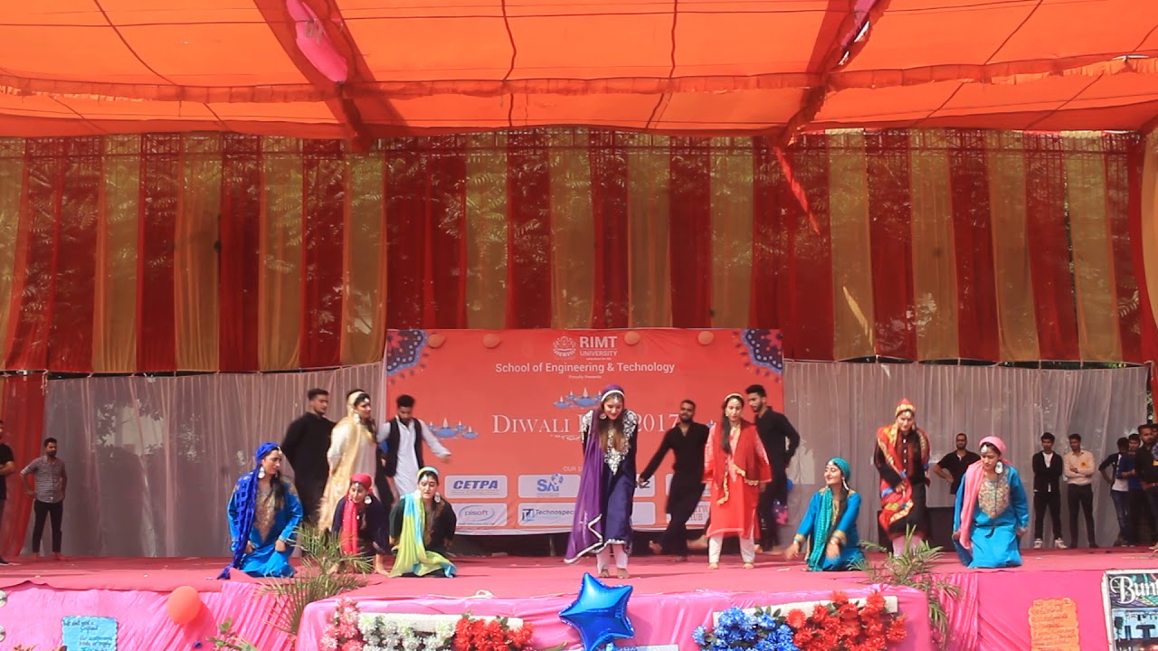 KASHMIRI FOLK DANCE| BY GIRLS | AT RIMT UNIVERSITY | PUNJAB