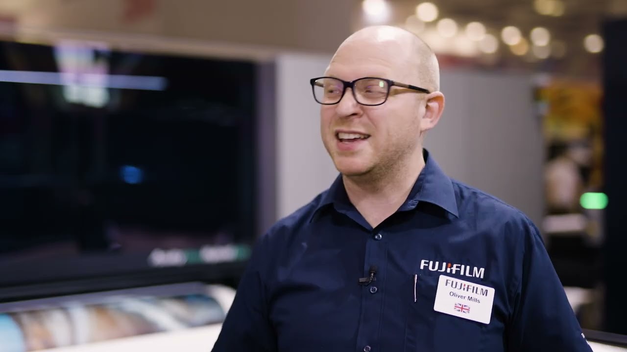 Fujifilm Acuity Ultra Hybrid LED - Closer look