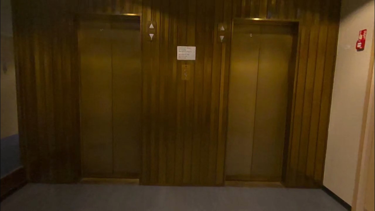 Recrording Elevators with a VR headset-helsinki finland