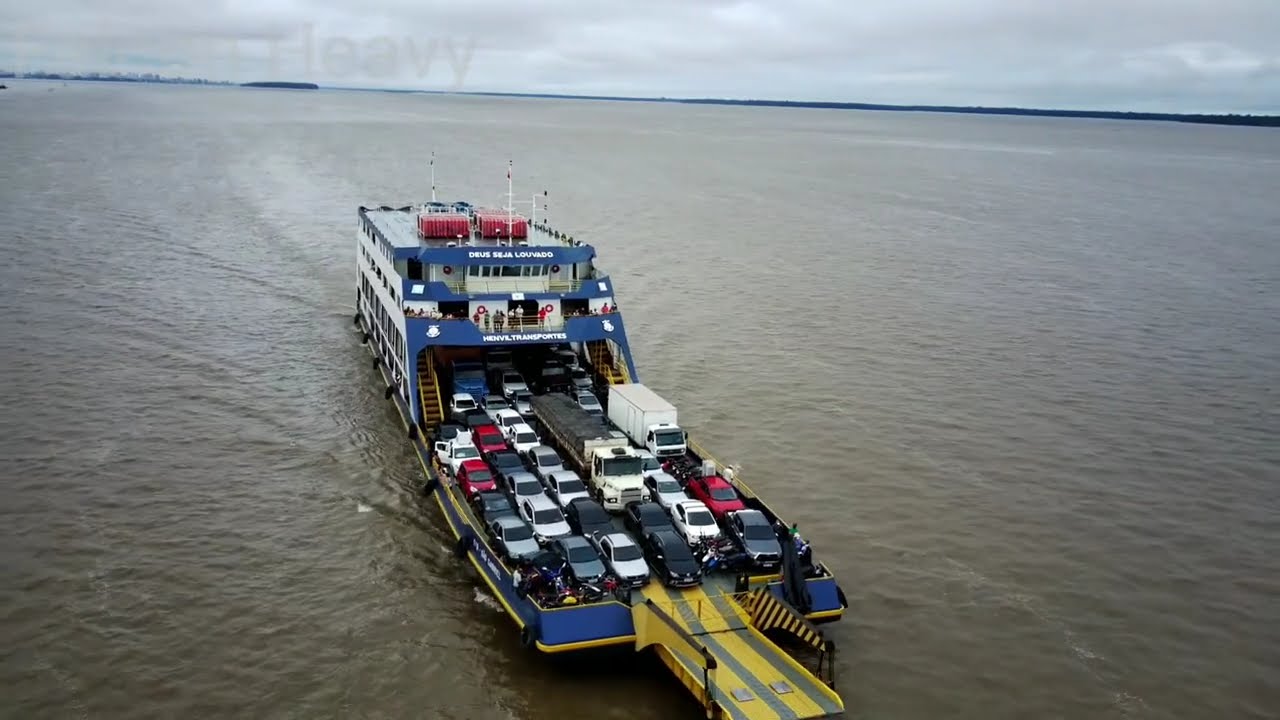 voando na balsa HENVIL S&Atilde;O GABRIEL,travessia icoaraci x Camar&aacute;