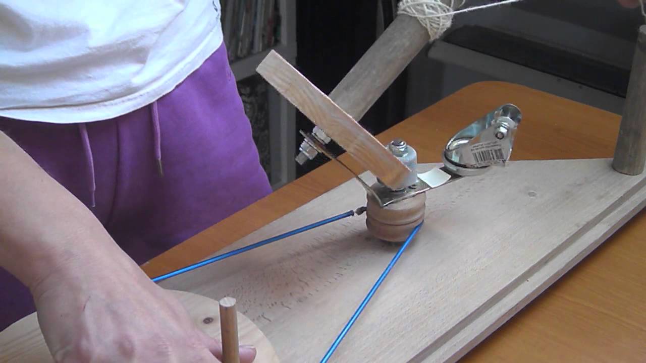 Yarn Ball Winder drom scraps