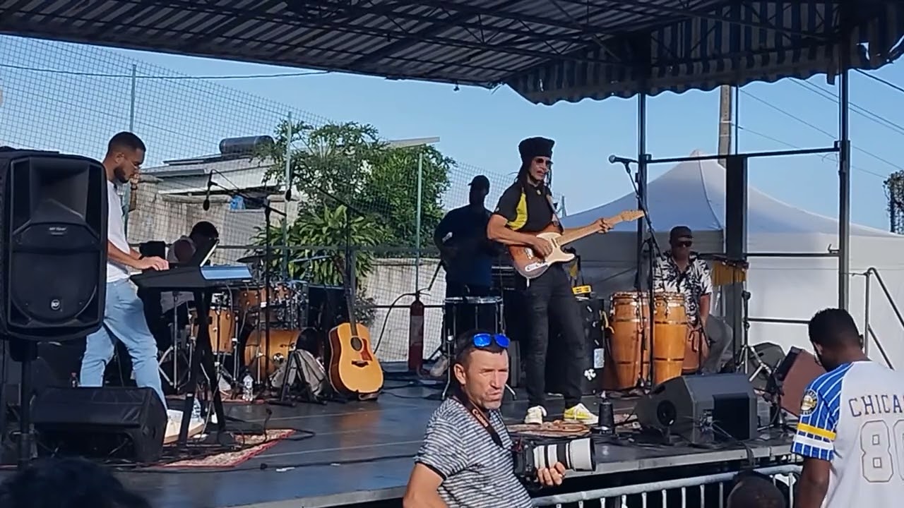 Baster - Bibizako Live 40 ans