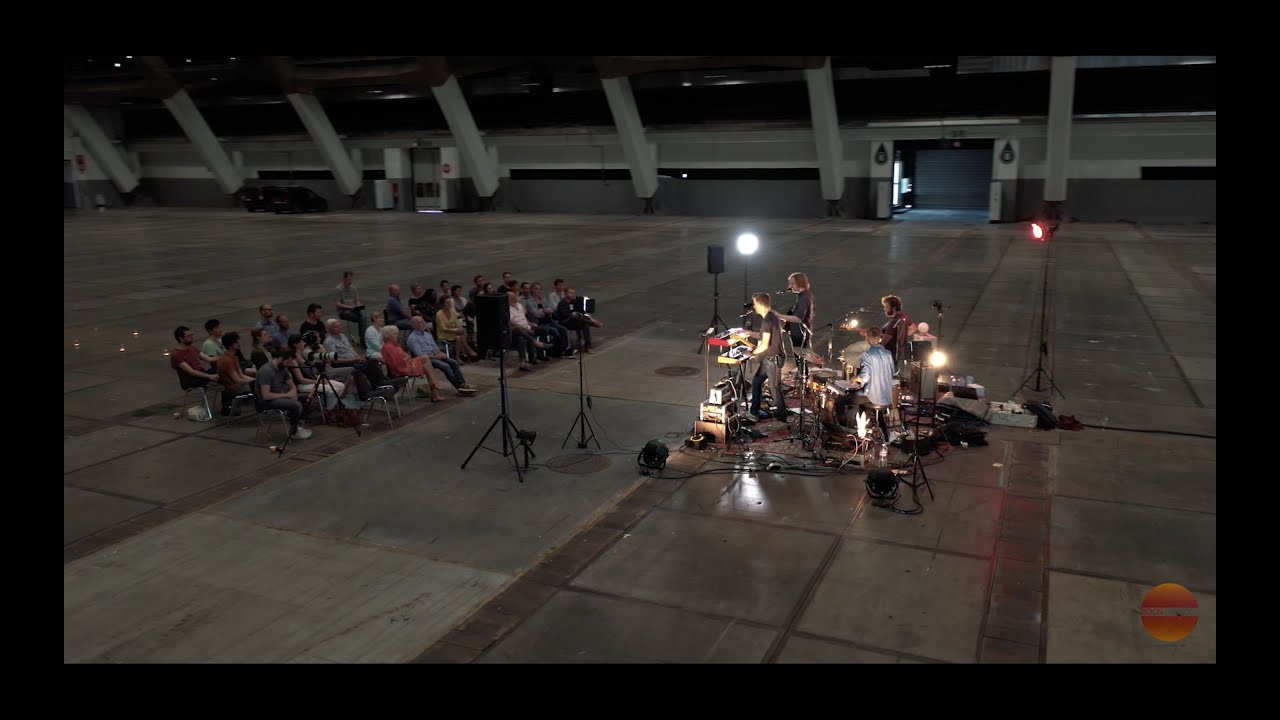 The Radar Station - Pictures Of You | Live at Brussels Expo, Hall 5