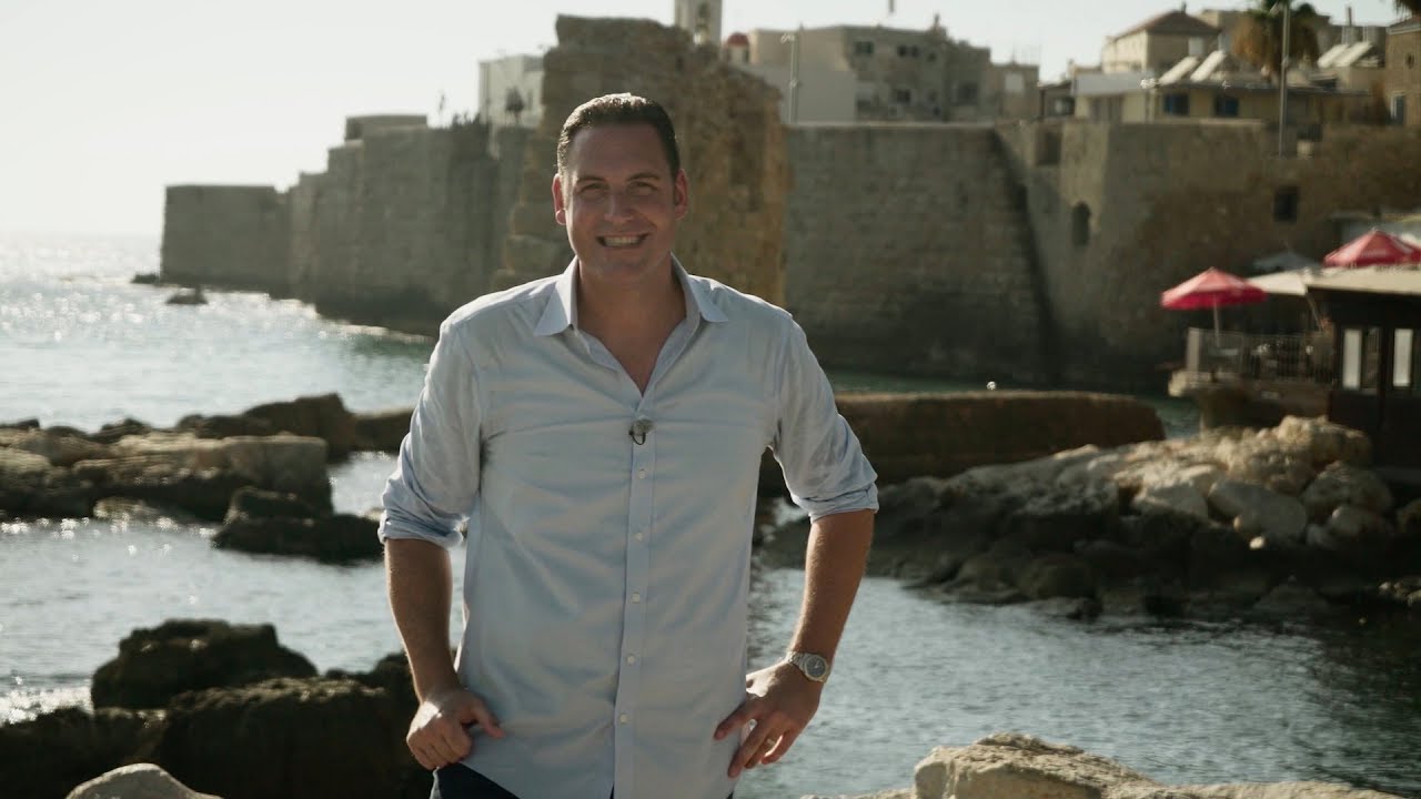 God Brings the Jewish People Back to Israel as Promised