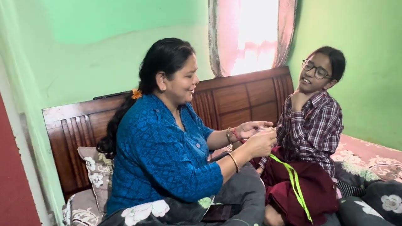 Aaj Beti ko mila gold medal￼ 🥇 