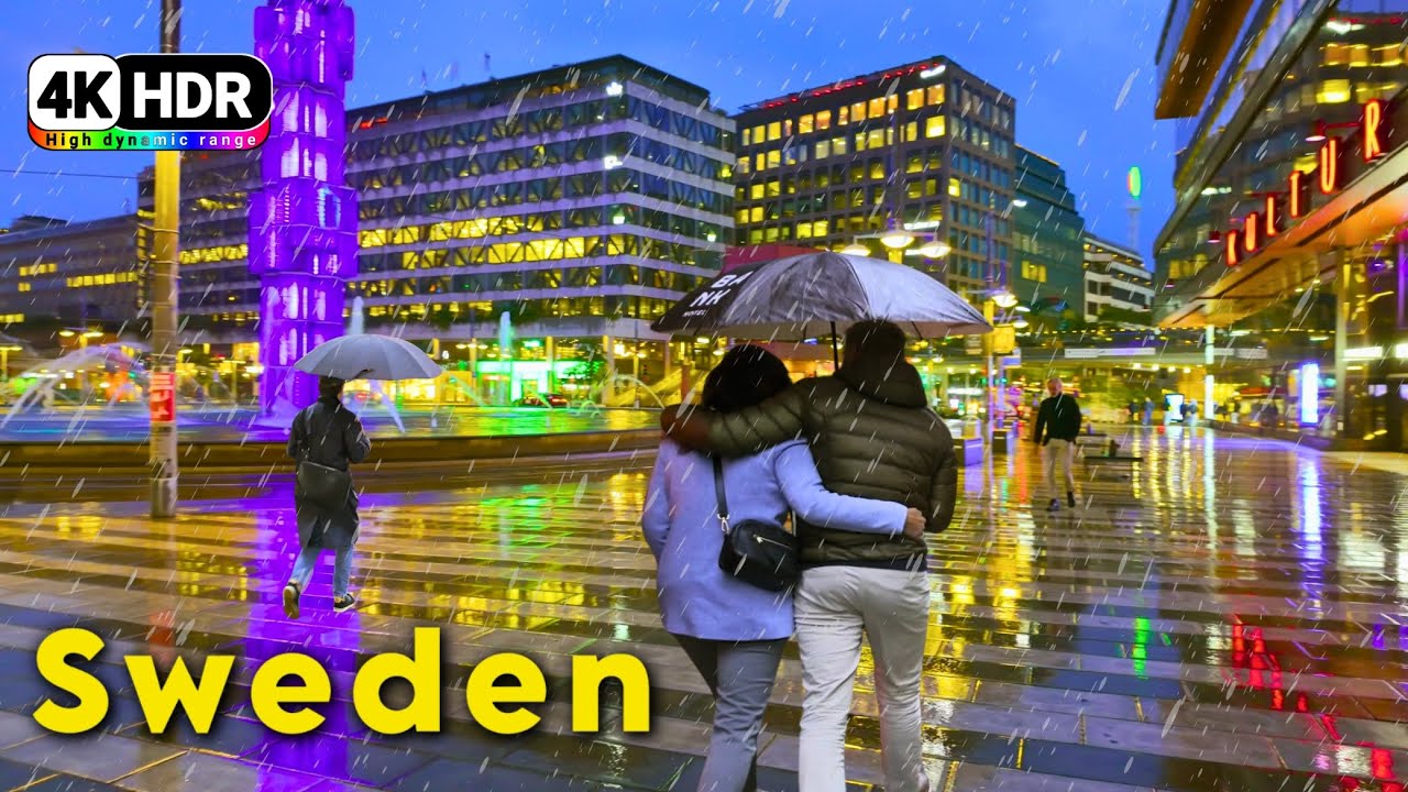 Evening Rain Walk in Central Stockholm, Sweden 🇸🇪 | 4K HDR Night Stroll