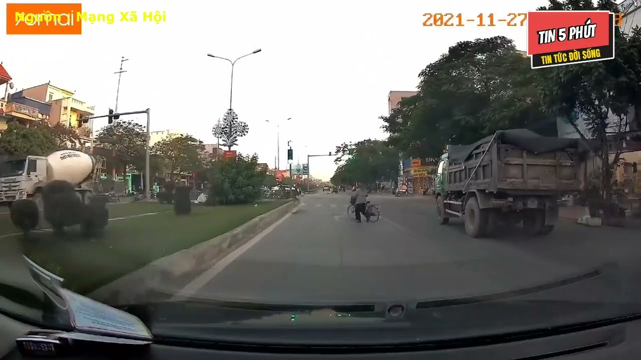 An toàn là trên hết khi lái xe , đừng gấp đừng vội.