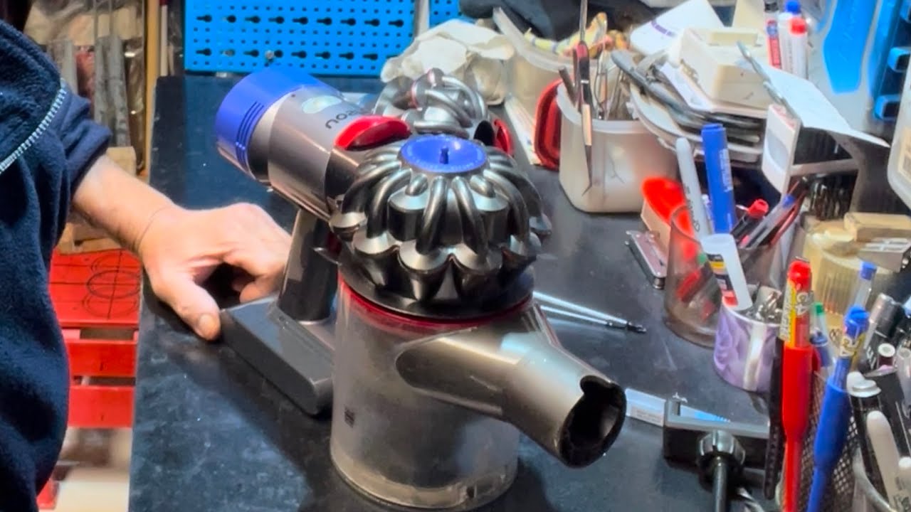 tutorial dyson aspirapolvere sostituzione corpo motore dyson vacuum motor body replacement tutorial