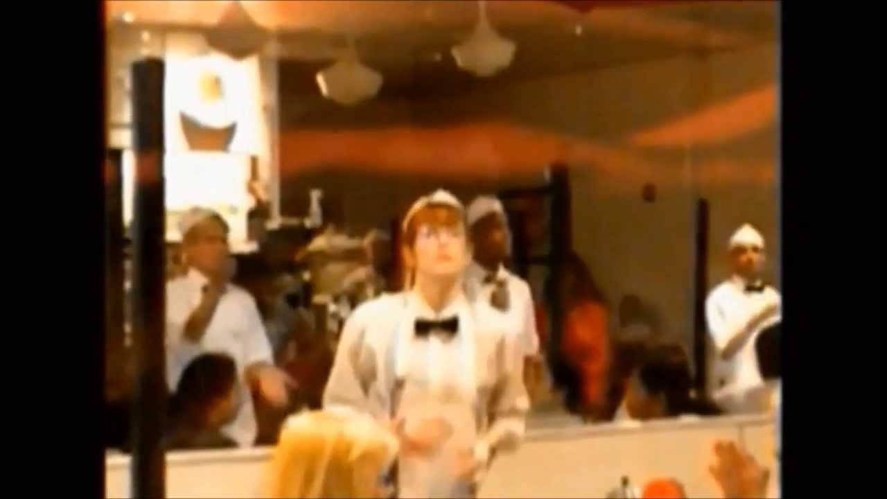 The Waitresses Christmas Wrapping Video