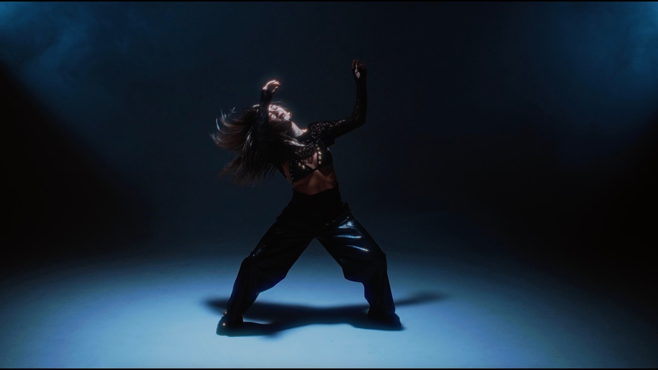 Creeds, Devin Wild - Dangerous (Official Music Video)