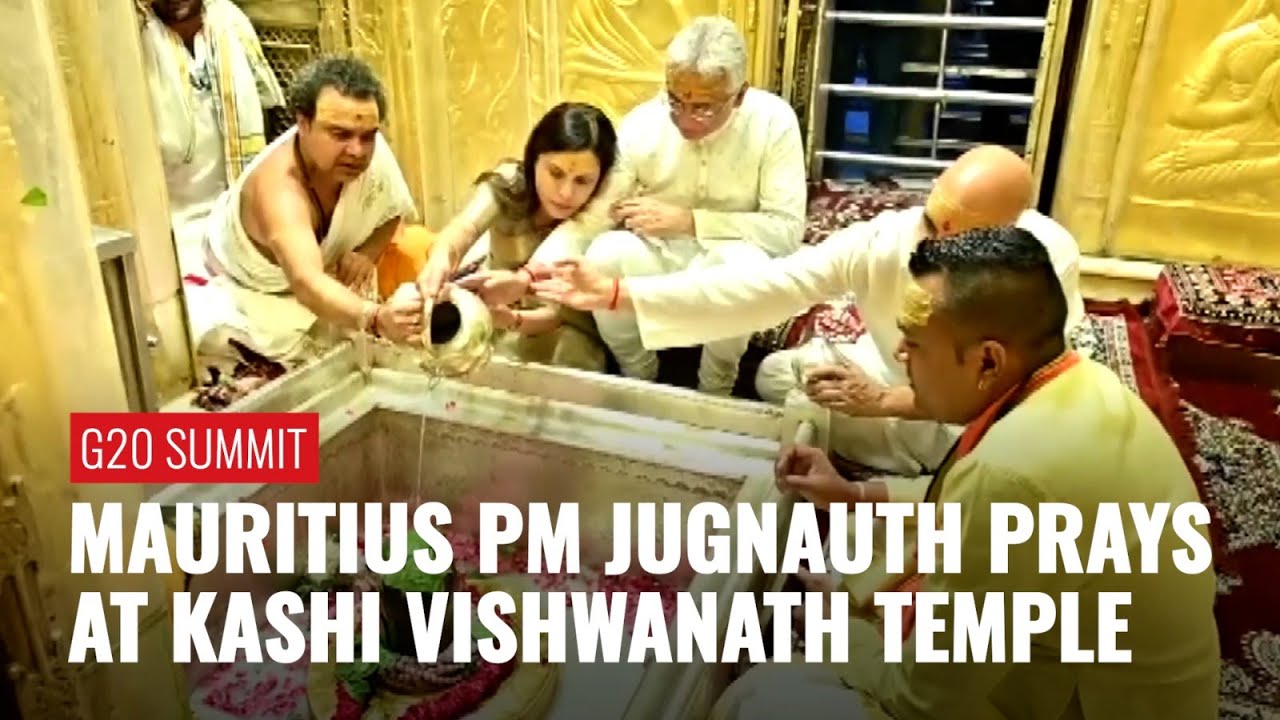 Mauritius PM Jugnauth, His Wife Offer Prayers At Kashi Vishwanath Temple In Varanasi