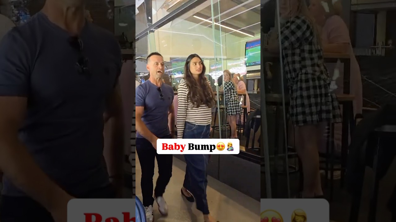 Athiya Shetty Flaunts Baby Bump❤️👶🏻 #athiyashetty #klrahul #bollywood #babybump