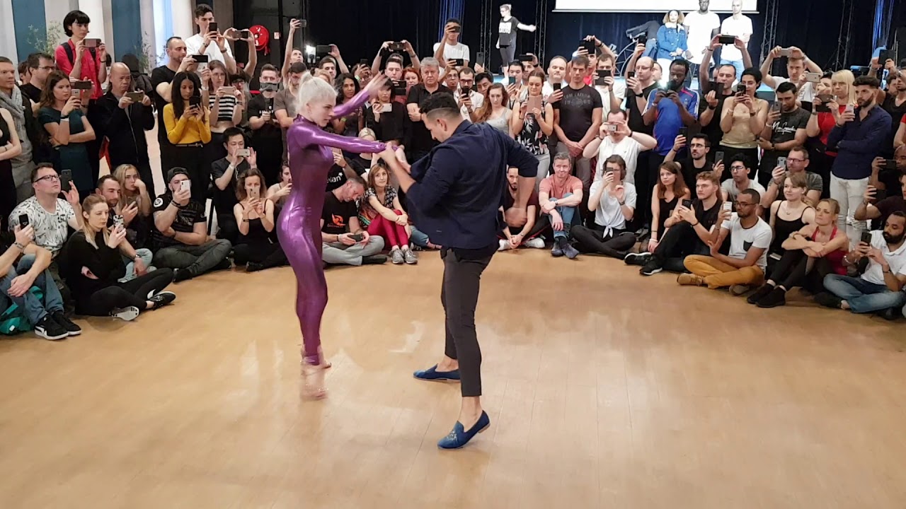 Azael & Sindi - Performance and artistic expression @Paris Bachata Festival 2k19