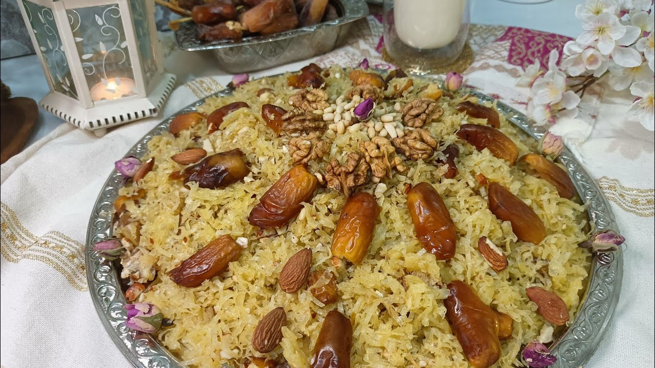 رشتة أو نجارة حلوة بنزرتية تونسية مع طريقة تحضير عجينة الرشتة RECETTE RECHTA MAISON  