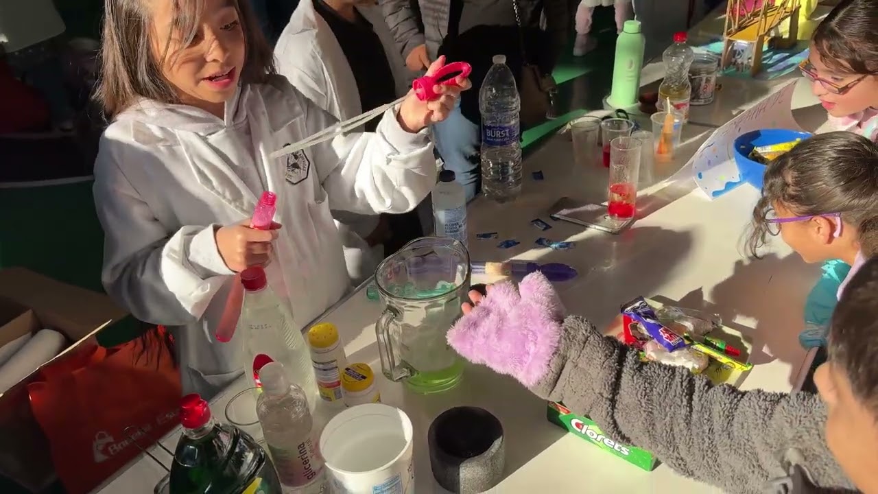FERIA DE CIENCIAS PRIMARIA 4°, 5° Y 6° - COLEGIO HUMANISTA DE LAS AMÉRICAS