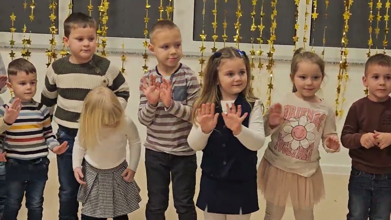 Veselje povodom otvorenja vrtića u D. Andrijevcima