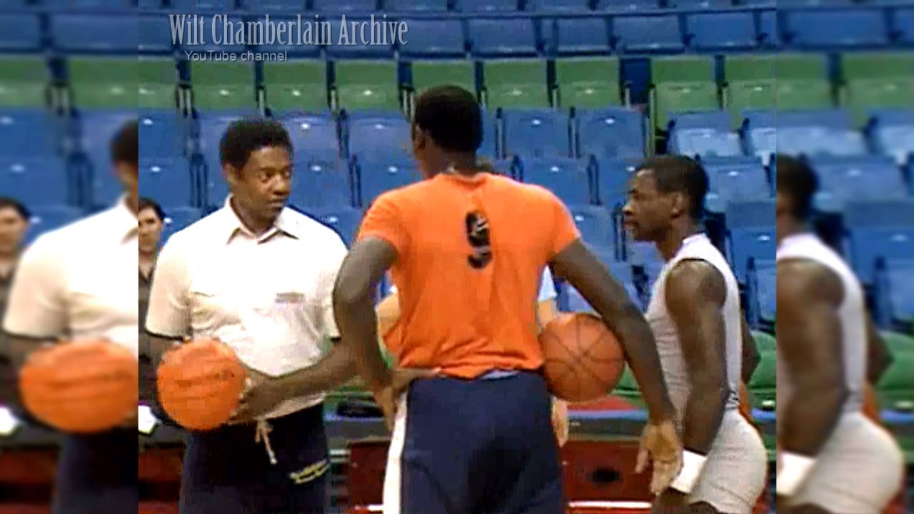 50 year old Oscar Robertson beats Cazzie Russell and Calvin Murphy in H-O-R-S-E