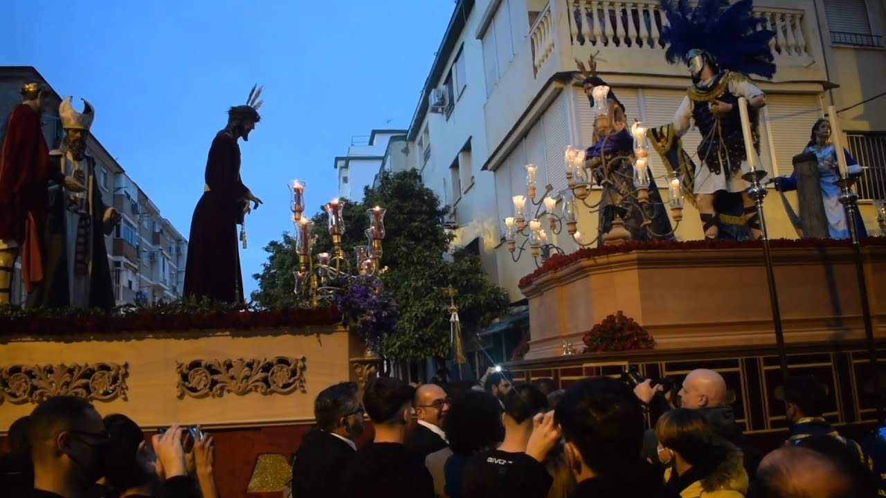 Saludo entre la ACC Humildad y Juventud y la AC Pasión y Humildad |Viernes de Dolores Jerez 2022|